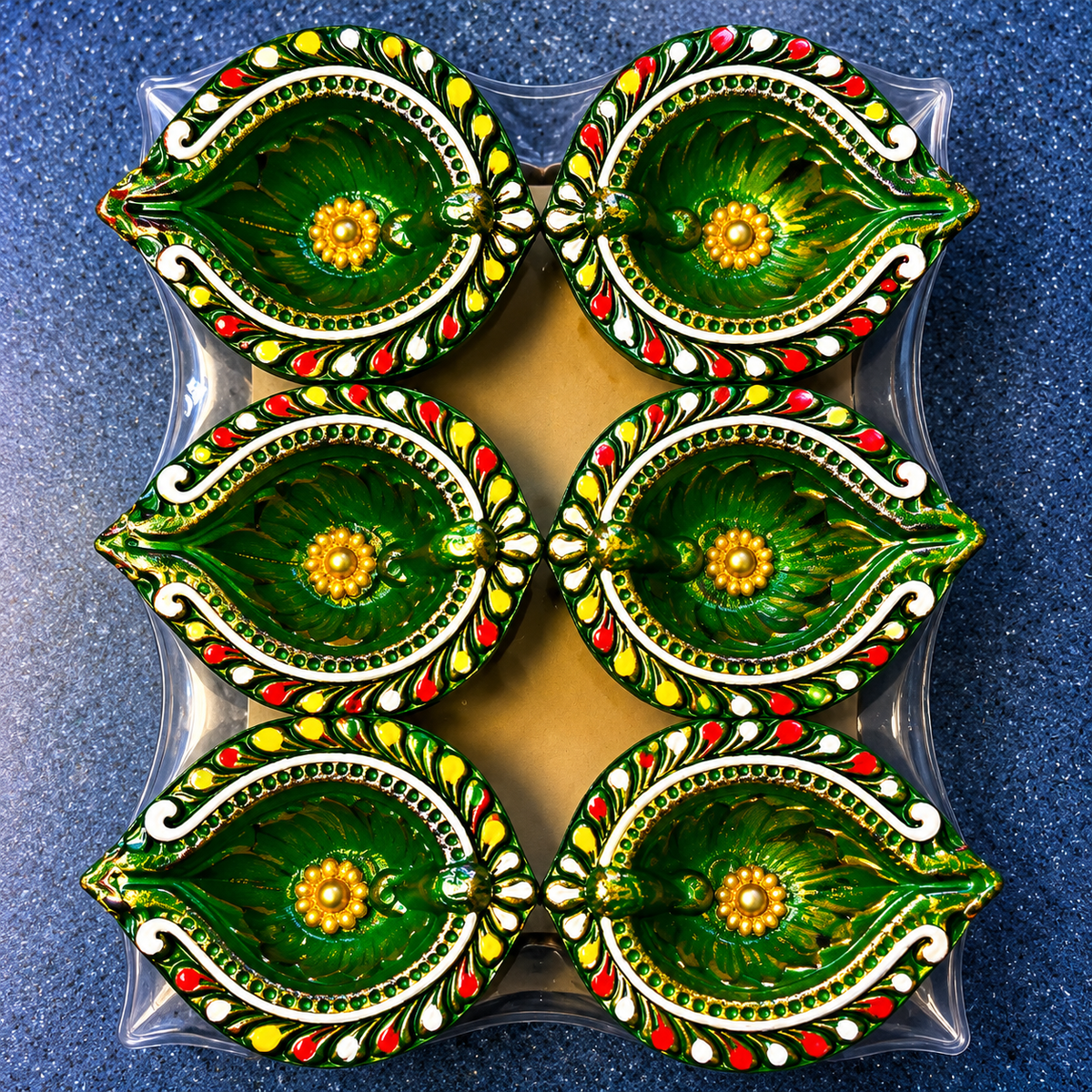 Decorative Diwali Diya Gift Set – 6 Green Diyas with Ornate Multicoloured Borders 9